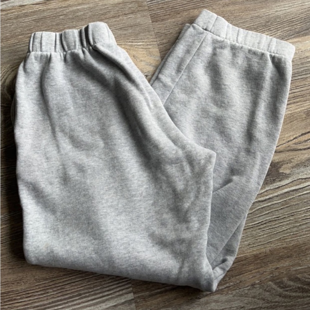 Brandy Melville Grey Sweatpants